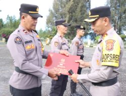 Polres Bener Meriah Gelar Upacara Penyerahan Piagam Penghargaan kepada Personel Berprestasi