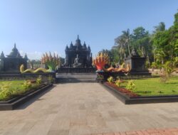 Candi Manggala Banyuwangi, Dibangun di Era Modern Mirip Miniatur Borobudur