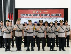  Kapolresta Banyuwangi pimpin Serah terima jabatan Wakapolresta, Kabag, Kasat dan Kapolsek Jajaran Berlangsung Khidmat dan Lancar*