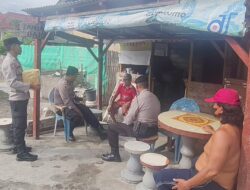  Tali Kasih Kapolsek Kawasan Pelabuhan Gilimanuk di Lingkungan Samiana Gang 3, Kelurahan Gilimanuk