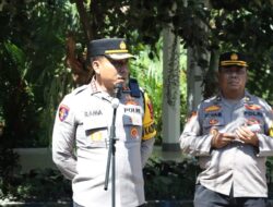 Kapolresta Banyuwangi Pimpin Apel Pengamanan Aksi May Day 2025: Utamakan Pendekatan Humanis*