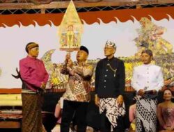 Pemdes Bandungrejo Gelar Wayang Kulit Semalam Suntuk dalam Rangka Bersih Desa