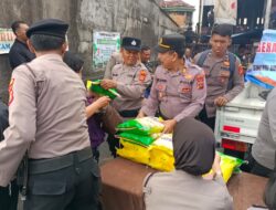 Polsek Denpasar Selatan Gelar Gerakan Pangan Murah di Pasar Jimbar Jaya Renon