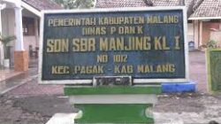 Wali Murid SDN 1 Sumbemajing Kulon Keberatan atas Penjualan Modul LKS