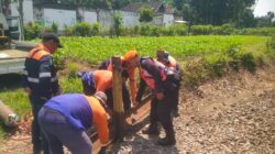Upaya Konsisten Jaga Keselamatan dan Keamanan Perjalanan Kereta Api, Daop 7 Madiun Lakukan Penutupan Perlintasan Sebidang Liar