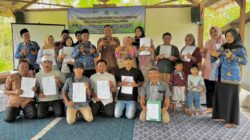 Penyerahan Sertifikat Halal & Pembiayaan KUR bagi UMKM Kecamatan Bantur