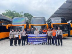 Satlantas Polres Malang Cek Ketat Bus Pariwisata Jelang Nataru
