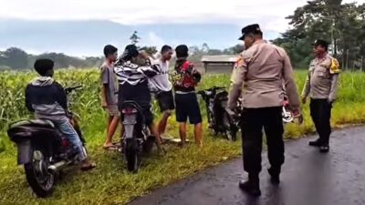 Polisi Bubarkan Aksi Balap Liar di Singosari